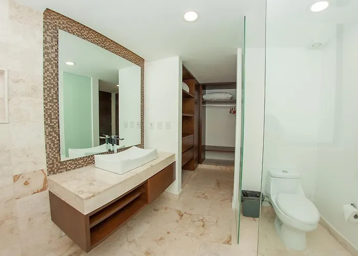 Aparthotel Apartamento A-Nah Downtown