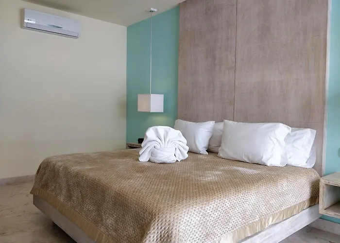 Aparthotel Apartamento A-Nah Downtown