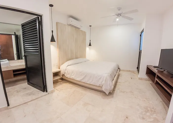 Aparthotel Apartamento A-Nah Downtown