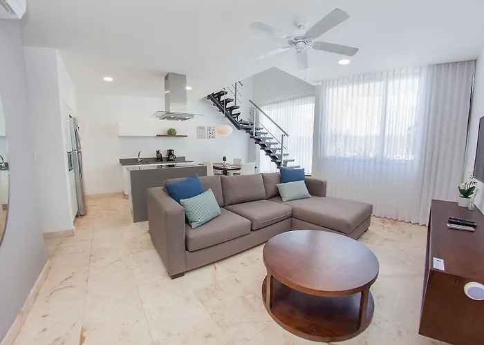 Apartamento A-Nah Downtown Aparthotel 4*